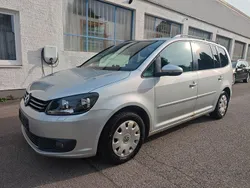Silber Gebraucht 2011 VW Touran Comfortline Van / Kleinbus | 3.499 € (Fairer Preis)