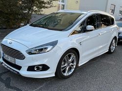 Weiß Gebraucht 2016 Ford S-MAX Titanium Van / Kleinbus | 14.850 € (Teuer)