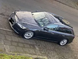 Grau Gebraucht 2016 Audi A6 Ambiente Kombi | 16.250 € (Teuer)
