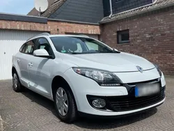 Weiß Gebraucht 2013 Renault Mégane III Kombi | 4.190 € (Guter Preis)