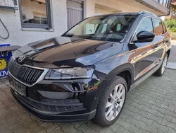 Cerna magic/black magic Gebraucht 2019 Skoda Karoq Style SUV | 20.390 € (Guter Preis)