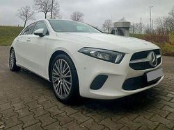 Weiß Gebraucht 2020 Mercedes A180 Edition 1 Limousine | 24.990 € (Etwas zu teuer)