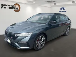 Grau Gebraucht 2021 Skoda Octavia RS Kombi | 29.999 € (Fairer Preis)