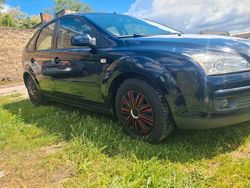 Schwarz Gebraucht 2007 Ford Focus Kleinwagen | 1.100 € (Superpreis)