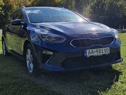 Blau Gebraucht 2021 Kia Ceed GT GT-Line Limousine | 10.500 €