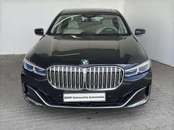 Schwarz uni Gebraucht 2021 BMW 745 Limousine | 51.444 €