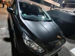 Grau Gebraucht 2016 Ford S-MAX Business Edition Van / Kleinbus | 15.990 € (Etwas zu teuer)