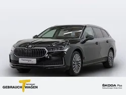 Schwarz Gebraucht 2024 Skoda Superb Kombi | 34.790 € (Teuer)