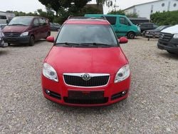 Rot Gebraucht 2008 Skoda Roomster Comfort Kombi | 2.600 € (Guter Preis)