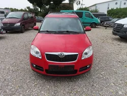 Rot Gebraucht 2008 Skoda Roomster Comfort Kombi | 2.600 € (Guter Preis)