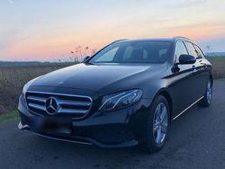 Schwarz Gebraucht 2016 Mercedes E220 Avantgarde Kombi | 20.000 € (Teuer)