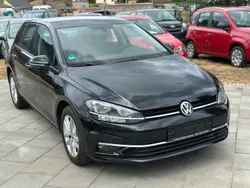 Schwarz Gebraucht 2018 VW Golf VII Comfortline Limousine | 13.689 € (Fairer Preis)
