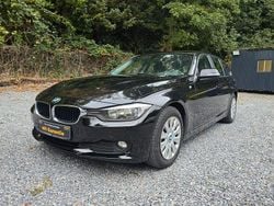 Schwarz Gebraucht 2014 BMW 318 Kombi | 9.999 € (Superpreis)