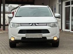Weiß Gebraucht 2013 Mitsubishi Outlander Invite SUV | 8.400 € (Fairer Preis)