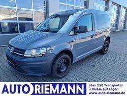 Atlantik blue metallic Gebraucht 2019 VW Sharan Highline Van / Kleinbus | 29.760 € (Teuer)