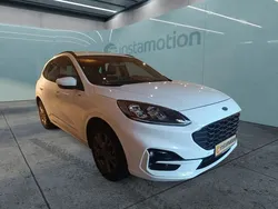 Weiß Gebraucht 2020 Ford Kuga ST-Line SUV | 23.740 € (Fairer Preis)