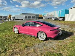 Grau Gebraucht 2021 Porsche Taycan 4S Limousine | 75.000 €