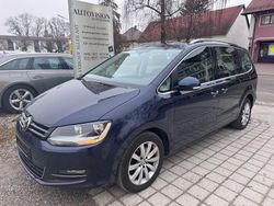 Blau Gebraucht 2016 VW Sharan Highline Van / Kleinbus | 9.450 € (Fairer Preis)