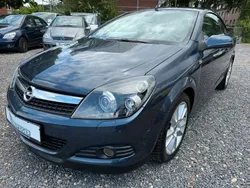 Blau Gebraucht 2007 Opel Astra Cabriolet Cabrio | 4.590 € (Guter Preis)