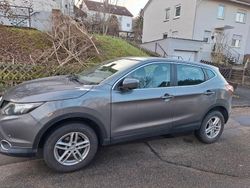 Grau Gebraucht 2016 Nissan Qashqai Acenta SUV | 9.550 € (Guter Preis)