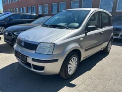 Grau Gebraucht 2004 Fiat Panda Active Kleinwagen | 680 € (Guter Preis)