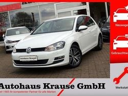 Weiß Gebraucht 2016 VW Golf VII Allstar Limousine | 14.990 € (Fairer Preis)