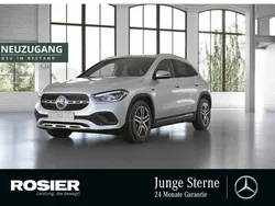 Weiß Gebraucht 2021 Mercedes GLA250 SUV | 34.655 € (Fairer Preis)