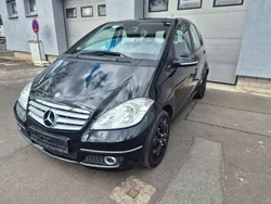 Kosmosschwarz metalliclack Gebraucht 2010 Mercedes A160 Kleinwagen | 3.990 € (Fairer Preis)