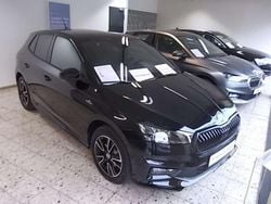 Schwarz magic perleffekt Gebraucht 2024 Skoda Fabia Monte Carlo Limousine | 22.500 € (Fairer Preis)