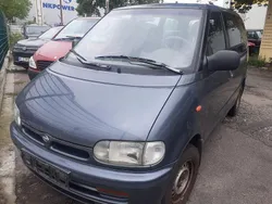 Grün Gebraucht 1996 Nissan Serena Van / Kleinbus | 1.498 €