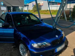 Blau Gebraucht 2004 BMW 116 Kleinwagen | 1.600 €