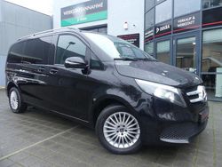 Schwarz Gebraucht 2022 Mercedes V220 Van / Kleinbus | 29.800 € (Superpreis)