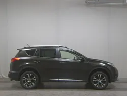 Braun Gebraucht 2015 Toyota RAV4 Edition SUV | 14.490 € (Fairer Preis)