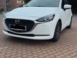 Weiß Gebraucht 2021 Mazda 2 Kizoku Kleinwagen | 13.300 € (Guter Preis)