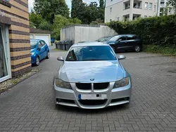Silber Gebraucht 2006 BMW 320 M Sport Limousine | 5.100 € (Fairer Preis)