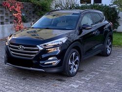 Schwarz Gebraucht 2016 Hyundai Tucson Premium SUV | 17.500 € (Fairer Preis)
