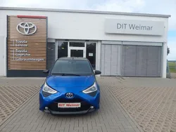 Blau Gebraucht 2021 Toyota Aygo Kleinwagen | 10.490 € (Fairer Preis)
