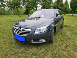 Grau Gebraucht 2010 Opel Insignia Kombi | 4.750 € (Fairer Preis)