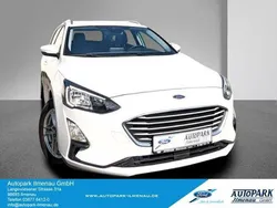 Weiß Gebraucht 2021 Ford Focus Cool & Connect Limousine | 15.999 € (Fairer Preis)