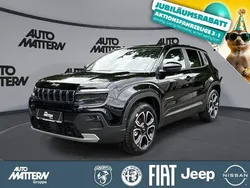 Solid black clear coat Gebraucht 2025 Jeep Avenger Summit SUV | 27.990 €