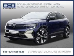 Nachtblau metallic, black pea Gebraucht 2025 Renault Mégane Iconic Limousine | 38.888 € (Fairer Preis)