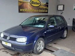 Blau Gebraucht 2002 VW Golf IV Limousine | 650 € (Superpreis)