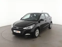 Schwarz Gebraucht 2016 Hyundai i20 Classic Limousine | 8.090 € (Etwas zu teuer)