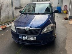 Blau Gebraucht 2010 Skoda Fabia Ambiente Limousine | 2.100 € (Fairer Preis)