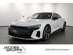 Grau Gebraucht 2022 Audi e-tron GT quattro Sport Limousine | 62.930 € (Fairer Preis)
