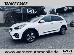 Weiß Gebraucht 2021 Kia Niro Spirit SUV | 21.430 € (Fairer Preis)