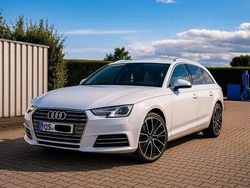 Weiß Gebraucht 2017 Audi A4 Ambiente Kombi | 18.390 € (Guter Preis)