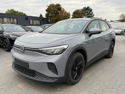 Grau Gebraucht 2021 VW ID.4 Pure SUV | 19.990 € (Fairer Preis)