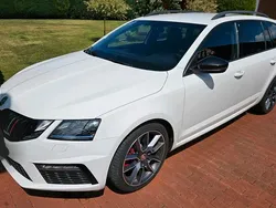 Weiß Gebraucht 2019 Skoda Octavia RS Kombi | 20.700 € (Fairer Preis)