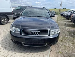 Schwarz Gebraucht 2004 Audi A4 Kombi | 4.200 € (Teuer)